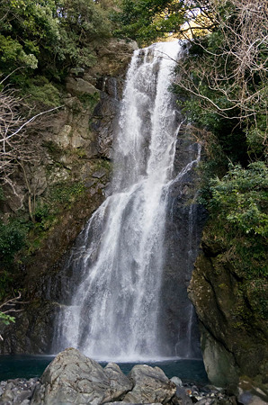 賀茂郡西伊豆町大沢里　大滝　2012.2.27