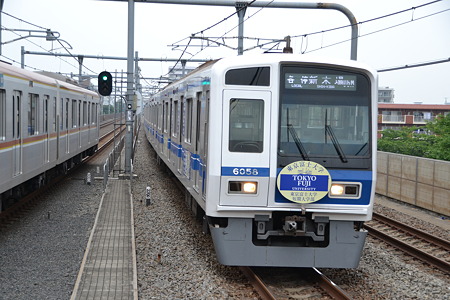 西武6000系@中村橋駅