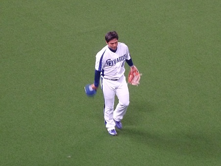 初回3点タイムリーの平田選手。
