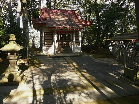 熊野神社の社