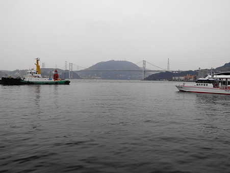 門司港からの関門海峡