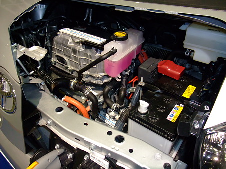 TOYOTA　ｉＱＥＶ