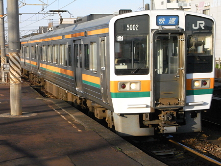 四日市駅4
