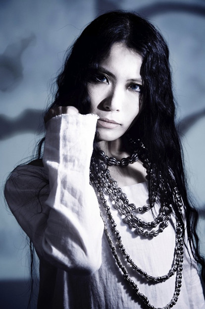 Tierraより Hydeさんコス 自毛パーマ大変だったw 写真共有サイト フォト蔵