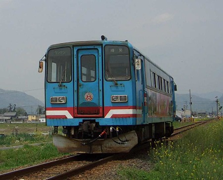 tarumitetsudou malera gifu st-180429-4