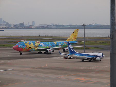 ピカチュウジェット-20110820-002